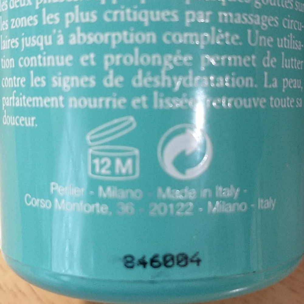 Perlier Golden Almond Youth Concentrate - Picture 10 of 10